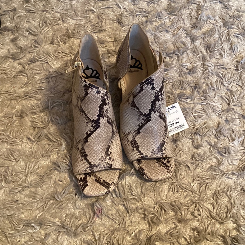 Snake skin open toe wedges new with tags